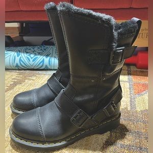 Dr. Martens Kristy Mid Leather Faux Fur Boots Black Luxor Size 9.